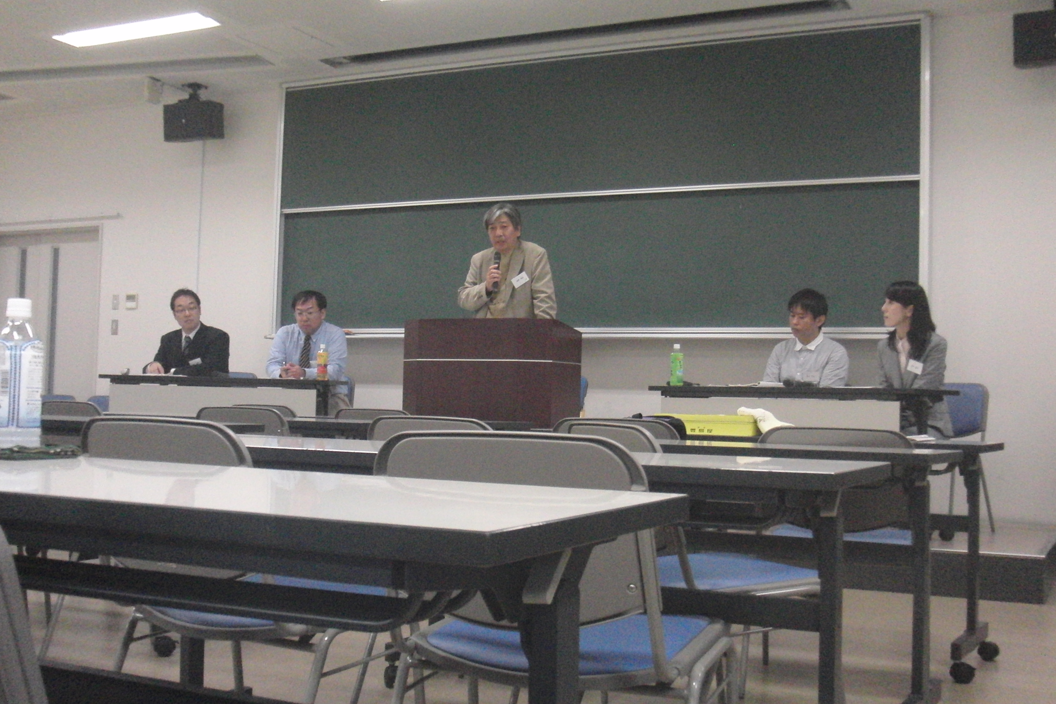 13年度大会の模様 中唐文学会